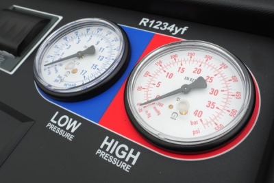 AIR CONDITIONING SERVICE STATION ECK TWIN 12 BI-GAS R134A R1234YF
