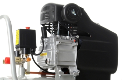 AKČNÍ SET SETTA301NM, Olejový kompresor 50l, 230V s příslušenstvím | 2800W