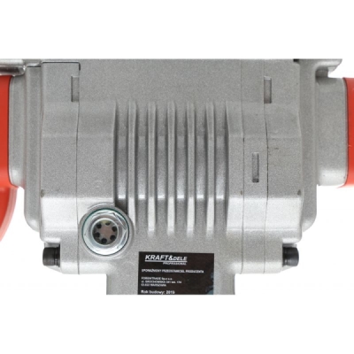 KD1738, Bourací kladivo 3200 W