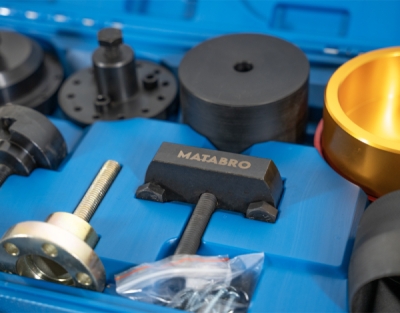 Matabro MB-02-17383, Přípravky na montáž/demontáž těsnění klikového hřídele BMW