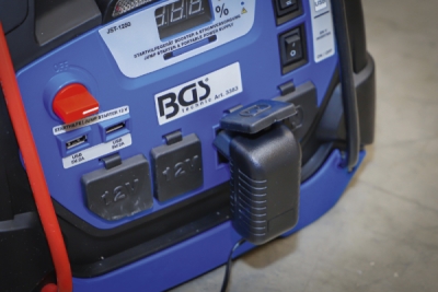 BGS 3383, Multifunkční pomocné spouštěcí zařízení a mobilní elektrické napájení | 5 v 1 | 18 Ah