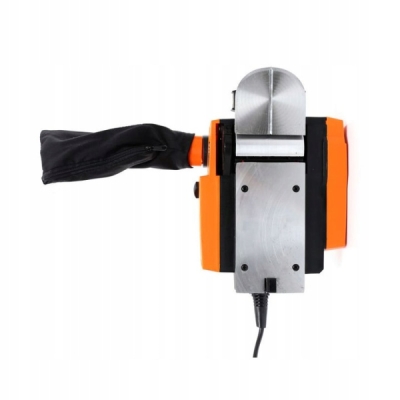 KD1681, Elektrický hoblík 1450W