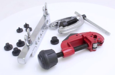 SATRA S-7DFT, Pertlovací sada na brzdové trubky | pro měděné a hliníkové trubky, matrice 1/4"–5/8", 7 adaptérů