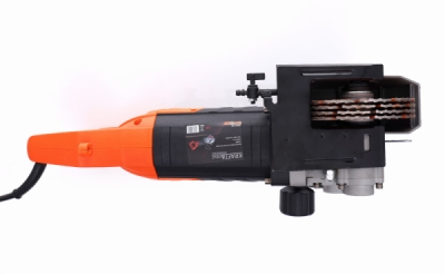 KD1739, Elektrický drážkovací stroj s laserem 3000W