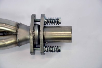 Výfukové svody – nerezová ocel (nahrazují katalyzátor) – pro vozy s levostranným i pravostranným řízením Supersprint 883801
