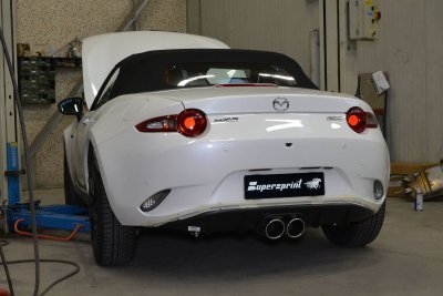 Sport pack - GT3 Style – koncovky uprostřed vozu Supersprint 941640