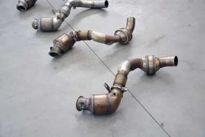 Turbo downpipe kit + metalický katalyzátor levý (pro použití s originálním cat-back výfukovým systémem) Supersprint 526941
