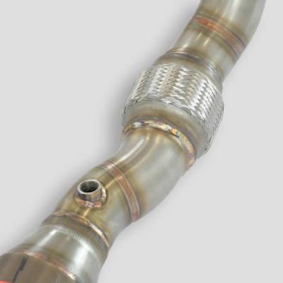 Downpipe pravý + kovový katalyzátor Supersprint 764321