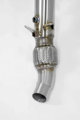 Downpipe nahrazující katalyzátor Supersprint 524611