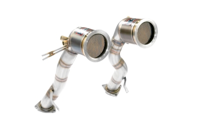 Downpipe + metalický katalyzátor, pravá – levá (odstraňuje OPF) - pro vozy s levostranným i pravostranným řízením) Supersprint 249921