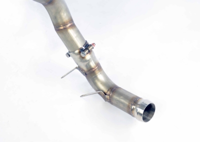Downpipe kit pravý – levý (nahrazuje primární a sekundární katalyzátory) – pro vozy s pravostranným i levostranným řízením Supersprint 723111