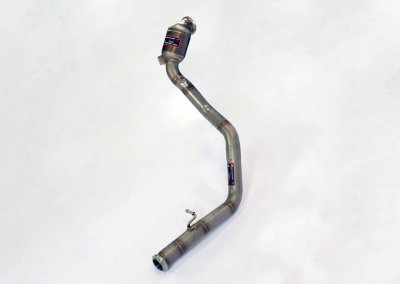 Downpipe pravý + první katalyzátor – pro vozy s pravostranným i levostranným řízením Supersprint 724521