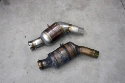 Downpipe pravý + Metalický katalyzátor 200CPSI Supersprint 756521