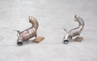Downpipe s metalickým katalyzátorem 200 CPSI Supersprint 724741