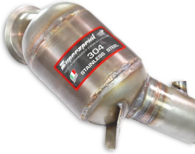 Downpipe pravý + kovový pre-katalyzátor – odstraňuje druhý katalyzátor (pro vozy s pravostranným i levostranným řízením) Supersprint 723121