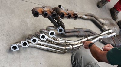Výfukové svody + "X-Pipe" – k originálnímu katalyzátoru - nerezová ocel (pro vozy s levostranným řízením) Supersprint 782101