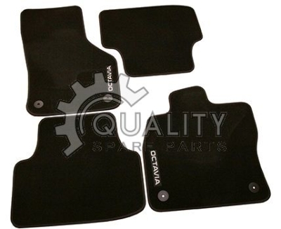 Sada textilních koberců Standard Octavia IV ŠKODA Original OEM 5E4061404