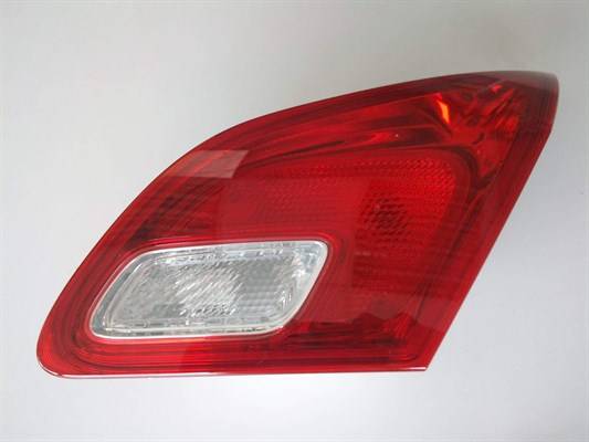E-shop Zadné svetlo MAGNETI MARELLI 714021641817
