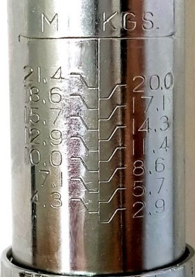 Momentový klíč 1/2 "460 mm 28-210 Nm TAGRED TA4081