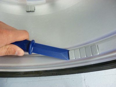 Šábr na odstranění závaží a lišt, plast. délka 192 mm