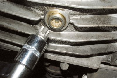 Zástrčná hlavice 1/2", XZN M16, na výpustě oleje převodovek VW, Audi - JONNESWAY AI050079