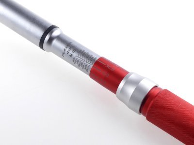 Momentový klíč 3/4" 200-800 Nm, zvýšená přesnost 3 %, s certifikátem - QUATROS QS59800