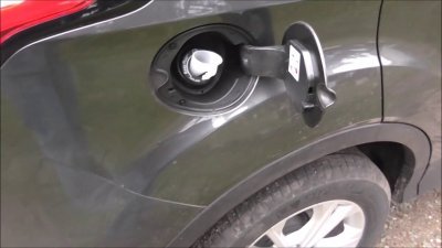 Trychtýř pro bezvíčková hrdla nádrže, pro benzínová auta, plast - ASTA