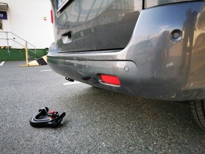 Tažné zařízení Citroen Jumpy, SpaceTourer / Peugeot Expert, Traveller / Toyota ProAce 16-, vertikal