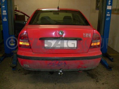 Tažné zařízení Škoda Octavia sedan 1996-2005 (I), pevné, Galia