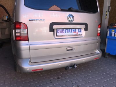 Tažné zařízení Volkswagen Transporter/Multivan 2003-2009 (T5) , pevný čep 2 šrouby, Galia