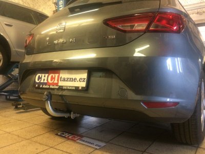 Tažné zařízení VW Golf HB 2012-06/2014 (VII), pevný čep 2 šrouby, Galia