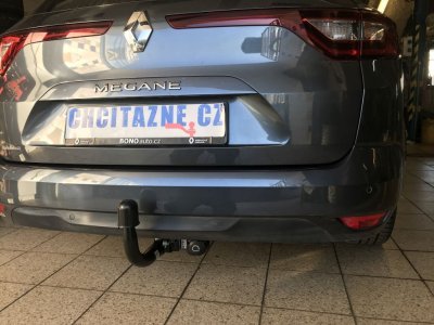 Tažné zařízení Renault Megane kombi 2016- (IV), vertikální, AUTO-HAK