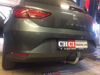 Tažné zařízení VW Golf HB 2012-06/2014 (VII), pevný čep 2 šrouby, Galia
