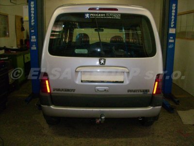 Tažné zařízení Citroen Berlingo I / Peugeot Partner I - pevné, 1996 - 2011