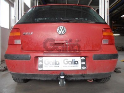 Tažné zařízení VW Golf Variant (kombi) 1997-2005 (IV, 2WD), pevný čep 2 šrouby, Galia