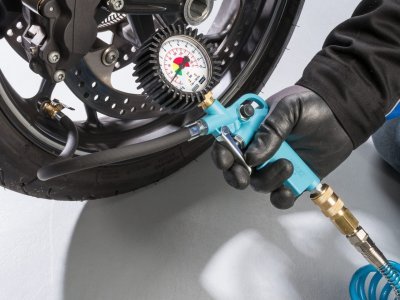 Tester/plnička stlačeného vzduchu v pneumatikách HAZET 9041-1
