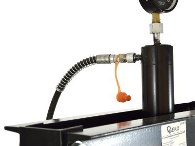 Hydraulický dílenský lis 20t, s manometrem
