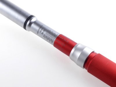 Momentový klíč 3/4" 200-800 Nm, zvýšená přesnost 3 %, s certifikátem - QUATROS QS59800