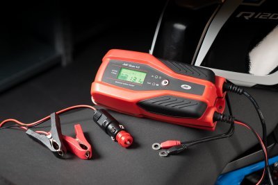 Nabíječka autobaterií 12V, 1-4 A, 4-120 Ah - JMP Skan 4.0