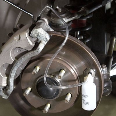 Sada pro odvzdušňování brzd jedním mechanikem VT01461