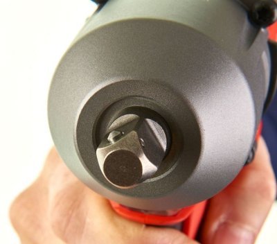Aku rázový utahovák 1/2" 881 Nm - Milwaukee M18 FMTIW2F12-0X