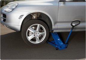 Hydraulický zvedák pojízdný 2 t, nízkoprofilový 80-495 mm, velká rukojeť - DK20