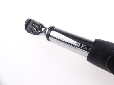 Momentový klíč, přesný 2%, digitální, 3/8", 6,8-135 Nm, kalibrovaný - JONNESWAY T24135