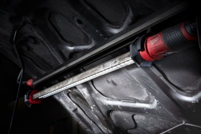 Montážní lampa 12V LED, nabíjecí s držákem pod kapotu - Milwaukee M12 UHL-0