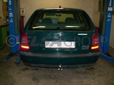Tažné zařízení Škoda Octavia sedan 1996-2005 (I), pevné, Galia