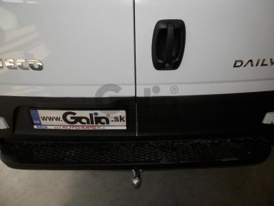 Tažné zařízení Iveco Daily valník 2011/01-2014/06, pevné, Galia