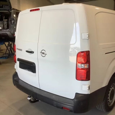 Tažné zařízení Peugeot Traveller 2019- , pevné, GDW
