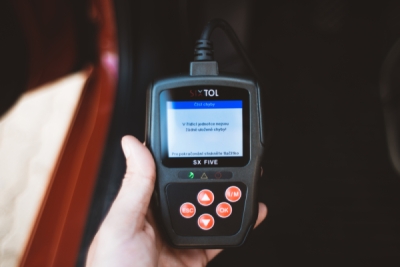 Autodiagnostika SX FIVE univerzální OBDII, čeština a slovenština - SIXTOL