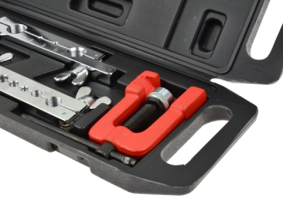Pertlovací sada na brzdové trubky, přípravek na pertlování - GEKO G02720