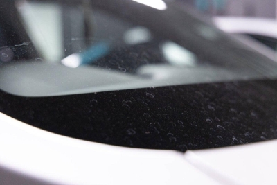 Auto Finesse Vision Glass Polish, 500ml - speciální leštěnka na okna a chrom